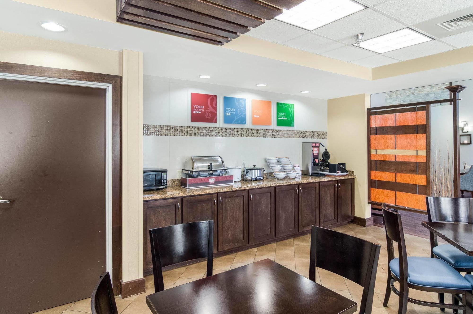 Comfort Suites Odessa Luaran gambar