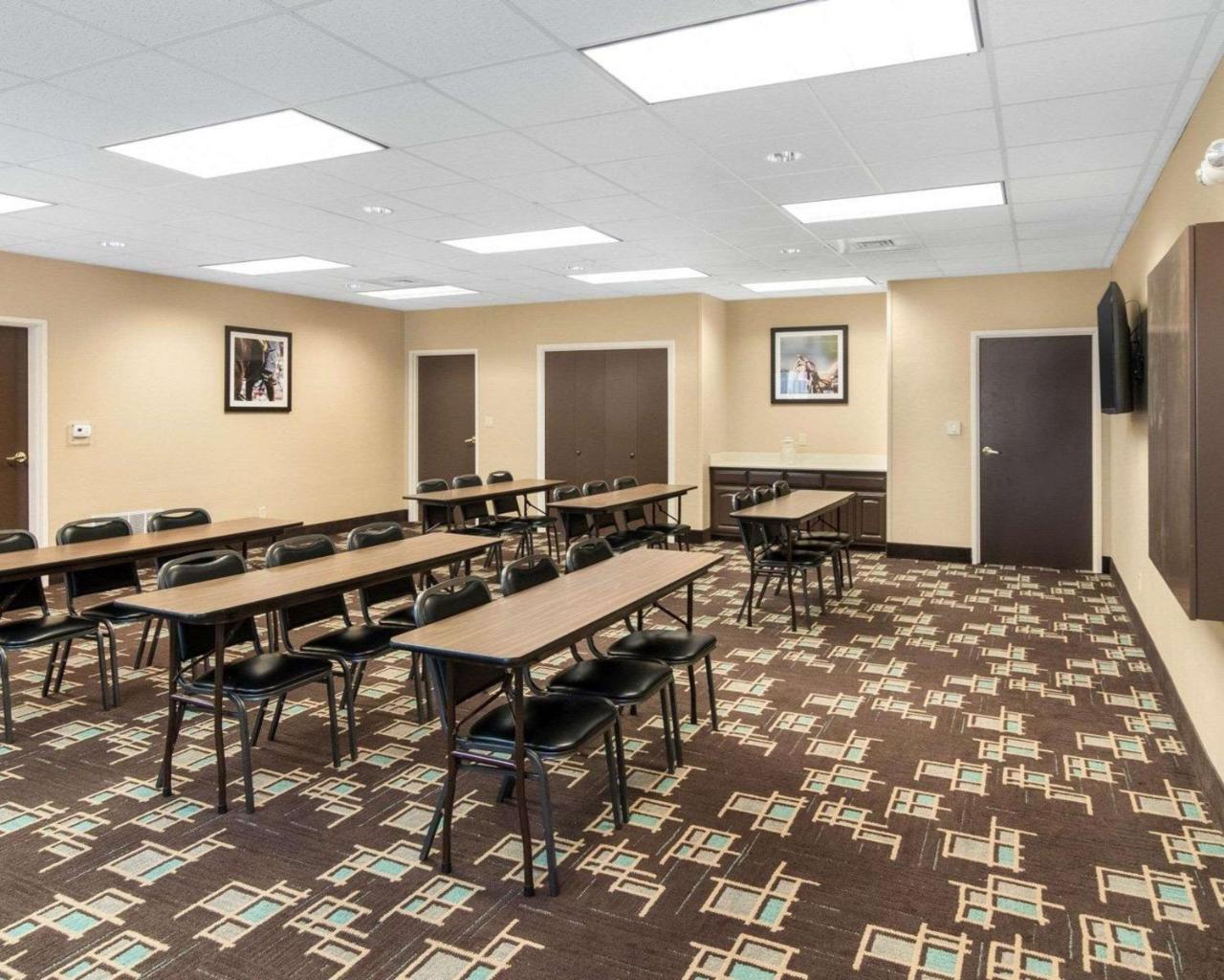 Comfort Suites Odessa Luaran gambar